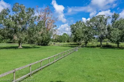 Exterior - 3124 Hicks Rd, Lorida, FL 33857 photo 3 of 13