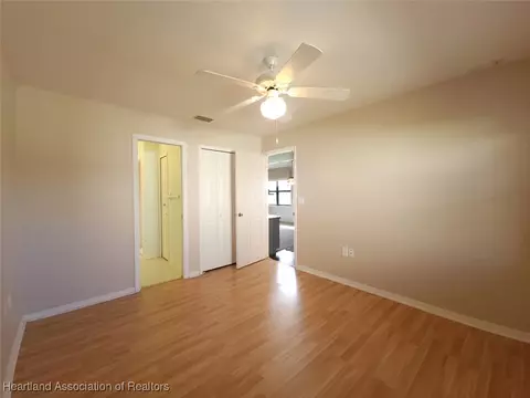 Bedroom - 1904 Villaway E, Sebring, FL 33876 photo 2 of 5