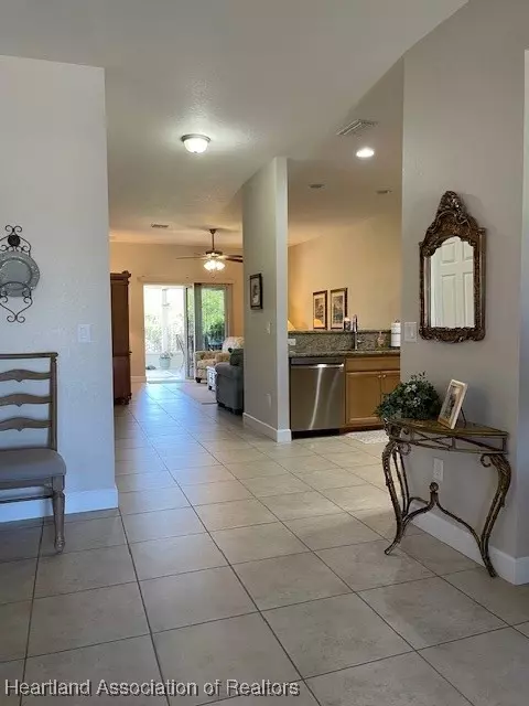 4348 Vantage Cir, Sebring, FL 33872 photo 7