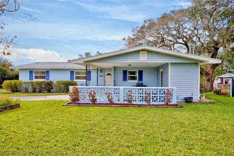 2409 Avalon Rd, Sebring, FL 33870 photo 2