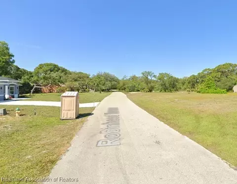 232 Robinhood Ter, Sebring, FL 33876 photo 4