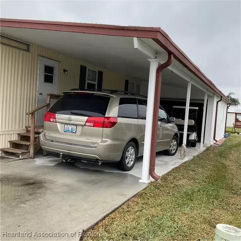 1339 Old Lakeport Road 4a, Moore Haven, FL 33471 photo 2