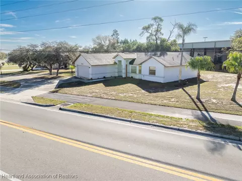 1645 Hammock Rd, Sebring, FL 33870 photo 2