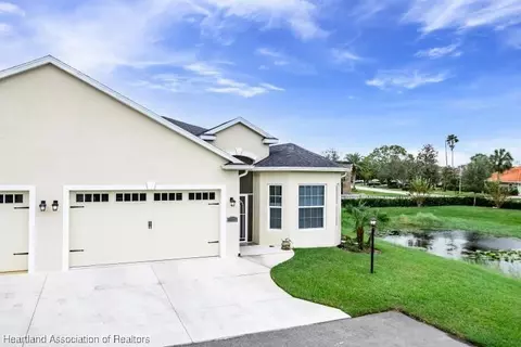 3027 Kapalua Ct, Sebring, FL 33872