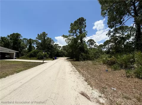 331 Roadrunner Ave, Sebring, FL 33870 photo 4