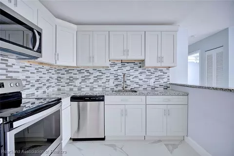 4229 Capri St, Sebring, FL 33872 photo 8