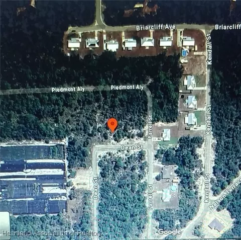 13305 Dean St, Sebring, FL 33875