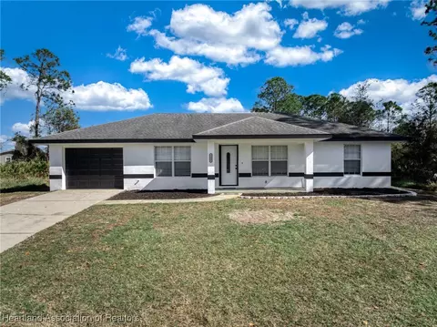 2458 Barn Owl St, Sebring, FL 33870