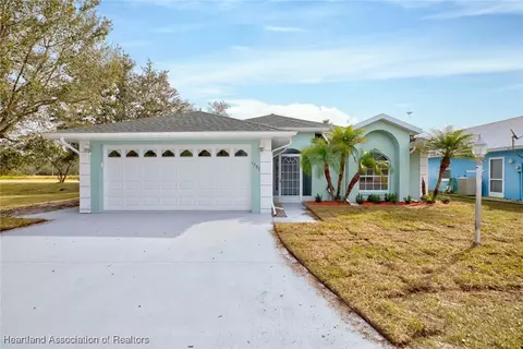 1501 Willow Dl, Sebring, FL 33872