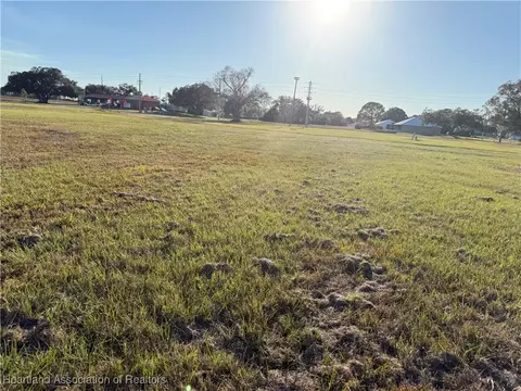 6117 Red Cedar Rd, Sebring, FL 33876 photo 2