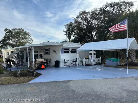 4605 Welcome Dr, Sebring, FL 33870 photo 3