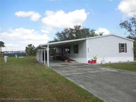 8264 Pepper Dr, Sebring, FL 33870
