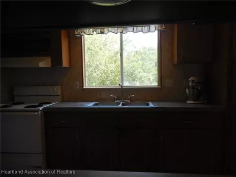 8264 Pepper Dr, Sebring, FL 33870 photo 17