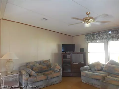 8264 Pepper Dr, Sebring, FL 33870 photo 9