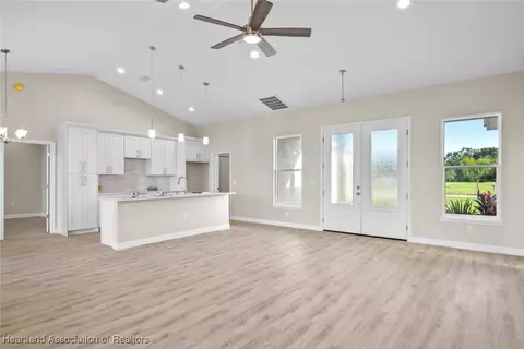 8300 Granada Rd, Sebring, FL 33876 photo 7