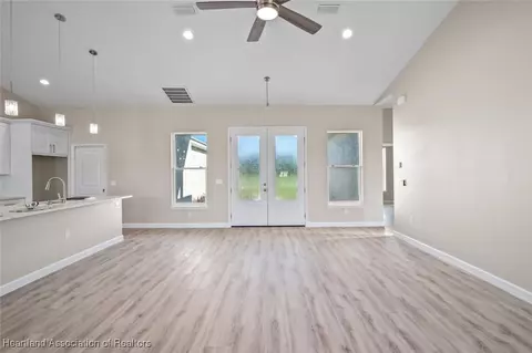 8300 Granada Rd, Sebring, FL 33876 photo 12