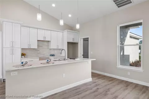 8300 Granada Rd, Sebring, FL 33876 photo 6