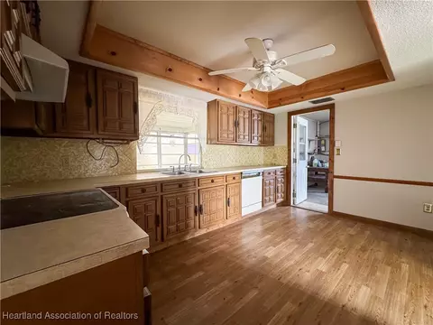 Kitchen - 812 Golfside Ln, Sebring, FL 33870 photo 1 of 2