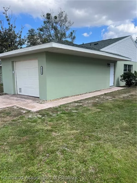 5519 Granada Boulevard 13, Sebring, FL 33872