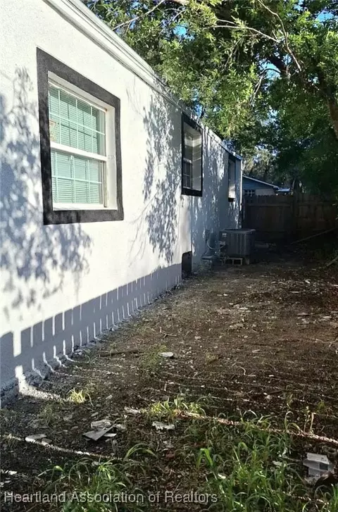 Exterior - 4807 6th St, Sebring, FL 33870 photo 3 of 3