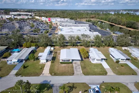 2036 Robin Ct, Sebring, FL 33870 photo 37