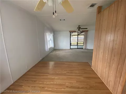 418 Skylark Ave, Sebring, FL 33875 photo 2