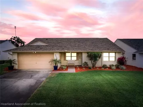345 Grove Cir, Avon Park, FL 33825