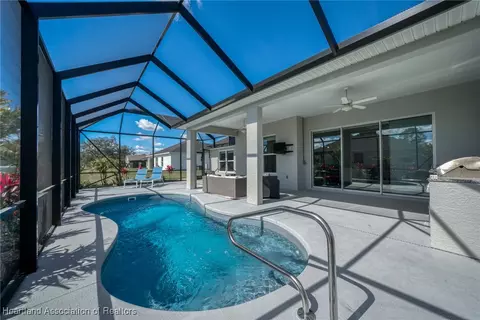 5403 Minorca Dr, Sebring, FL 33872 photo 2