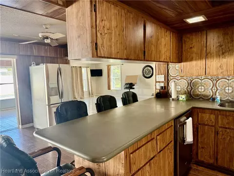 2026 Beach Dr, Sebring, FL 33870 photo 13