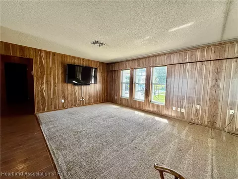 2026 Beach Dr, Sebring, FL 33870 photo 3