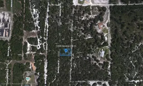 10948 Bending Oak Dr, Sebring, FL 33875