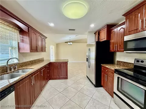 1945 Alan St, Sebring, FL 33875 photo 7