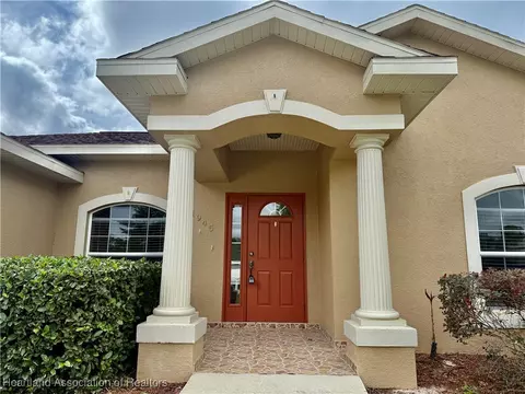 1945 Alan St, Sebring, FL 33875 photo 2