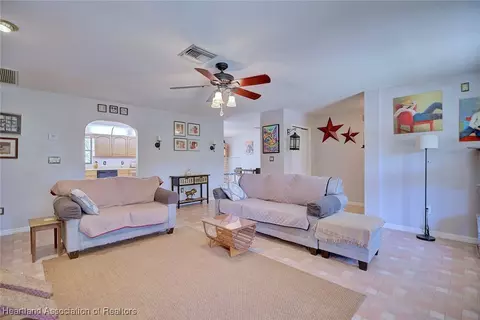 9137 Canter Path, Sebring, FL 33875 photo 4