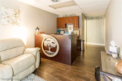 241 S Commerce Avenue 111, Sebring, FL 33870 photo 5
