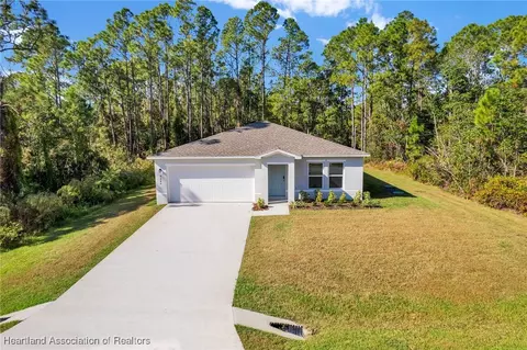 4245 Gerona Ave, Sebring, FL 33872 photo 5