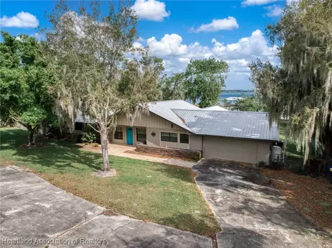 3169 Placid View Dr, Lake Placid, FL 33852