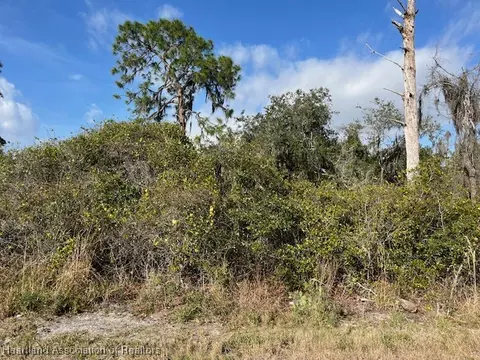 152 Marshall Ave, Lake Placid, FL 33852