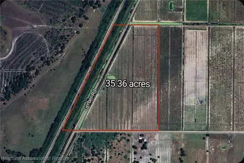 Sears Road, La Belle, FL 33935