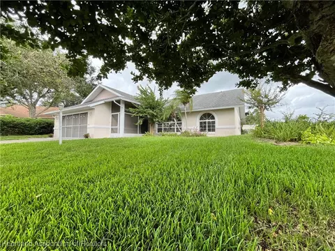 30 Crestview Ct S, Lake Placid, FL 33852