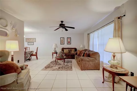 2910 King Dr, Sebring, FL 33870 photo 4