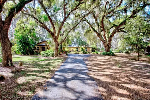 1525 S Oak Ridge Dr, Lorida, FL 33857
