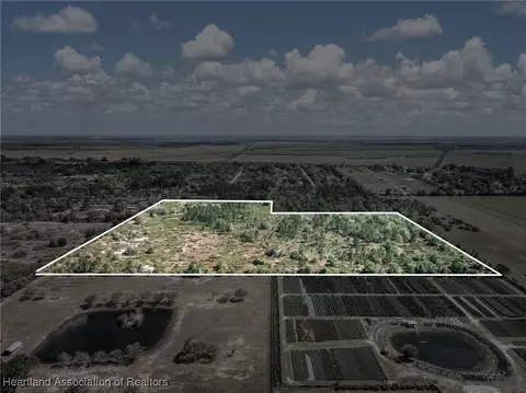 1300 N Lake Dr, Lorida, FL 33857