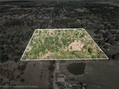 3090 Pamela Dr, Lorida, FL 33857