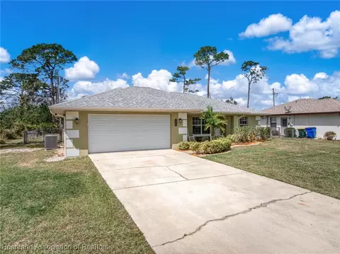 Exterior - 4409 Westminster Rd, Sebring, FL 33875 photo 7 of 7