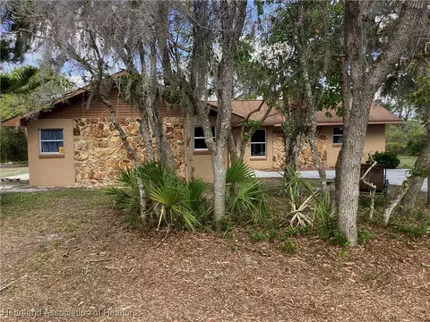 1184 Columbus St, Lake Placid, FL 33852