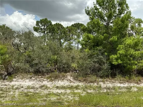 4662 San Ignacio Dr, Sebring, FL 33872