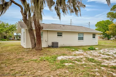 Exterior - 3114 Marlin Dr, Sebring, FL 33870 photo 3 of 3