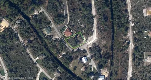 588 Roosevelt Ave NE, Lake Placid, FL 33852