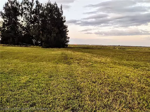 7817 Castile Rd, Sebring, FL 33876
